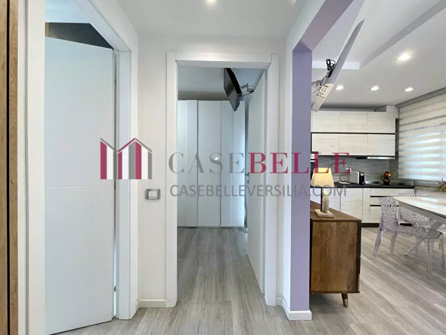 Immagine 17 di Casa indipendente in affitto  a Camaiore