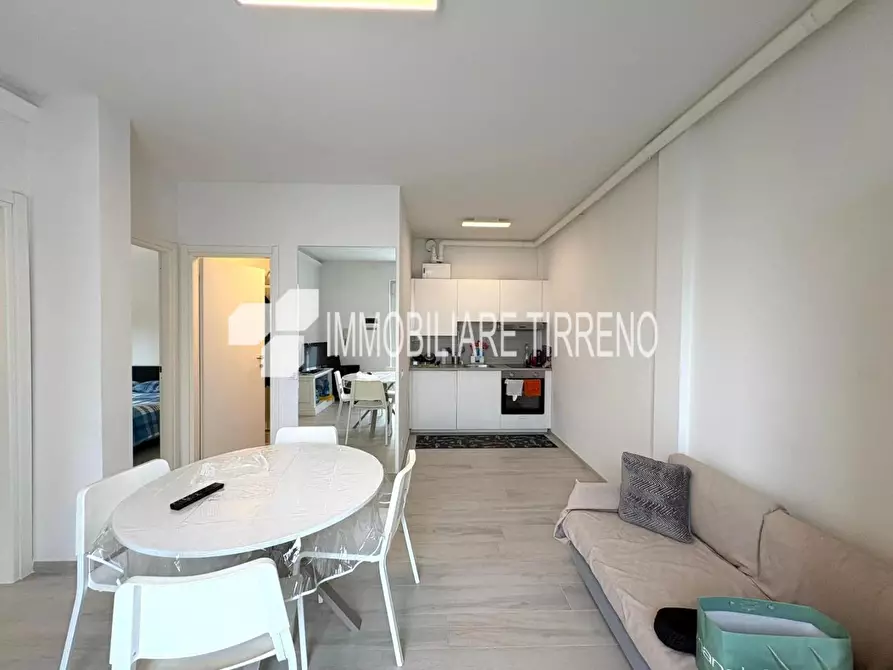 Immagine 6 di Appartamento in vendita  a Massa