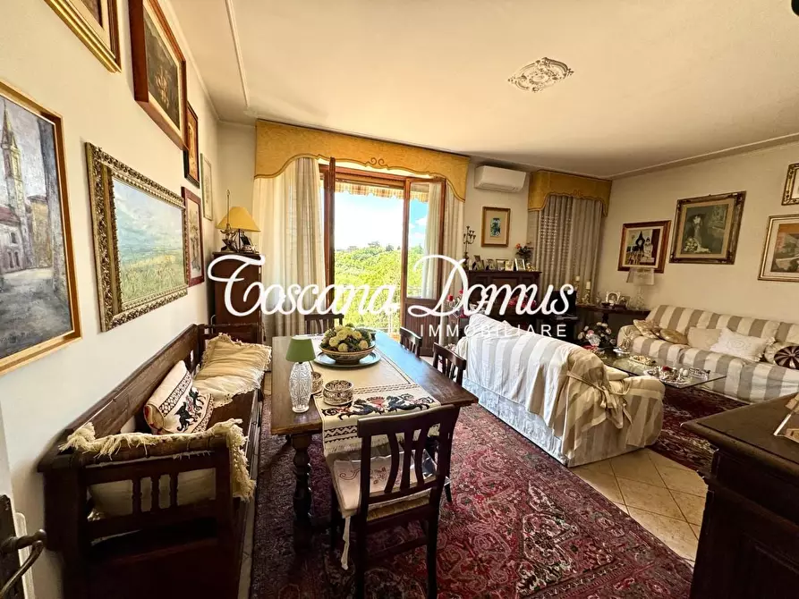 Immagine 6 di Appartamento in vendita  a Siena