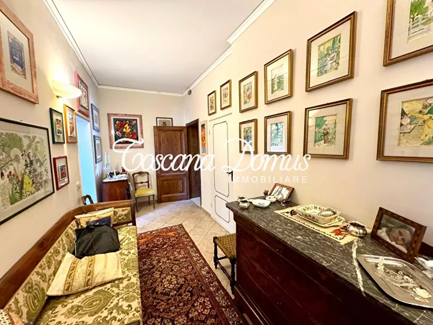 Immagine 12 di Appartamento in vendita  a Siena