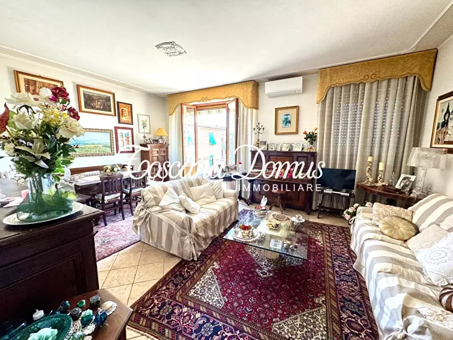 Immagine 22 di Appartamento in vendita  a Siena