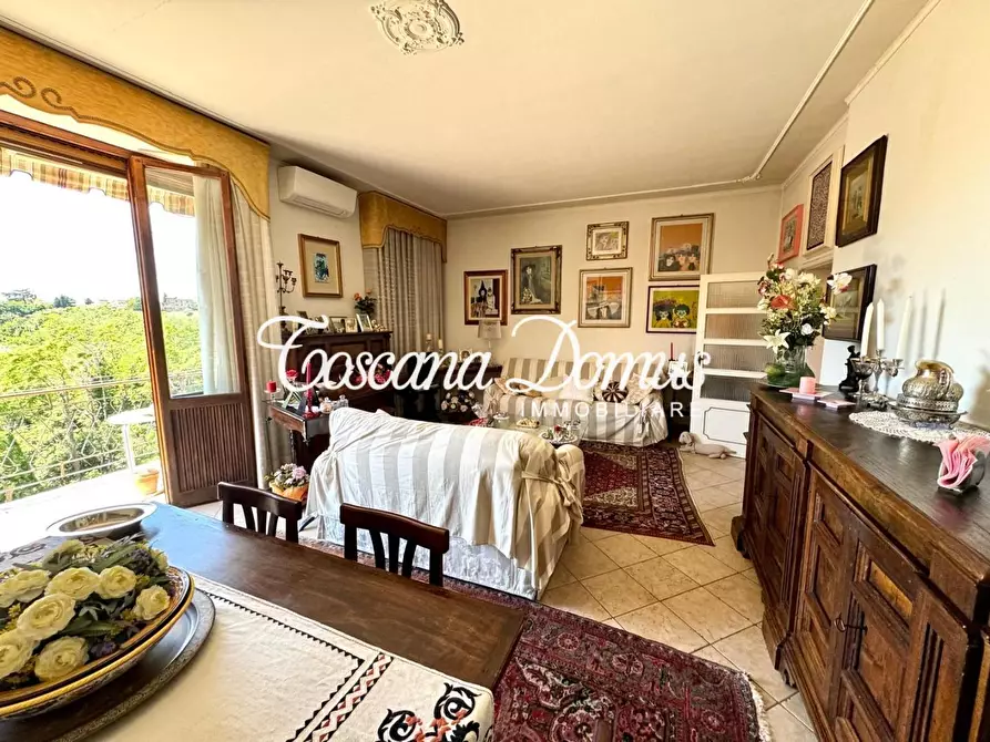 Immagine 8 di Appartamento in vendita  a Siena