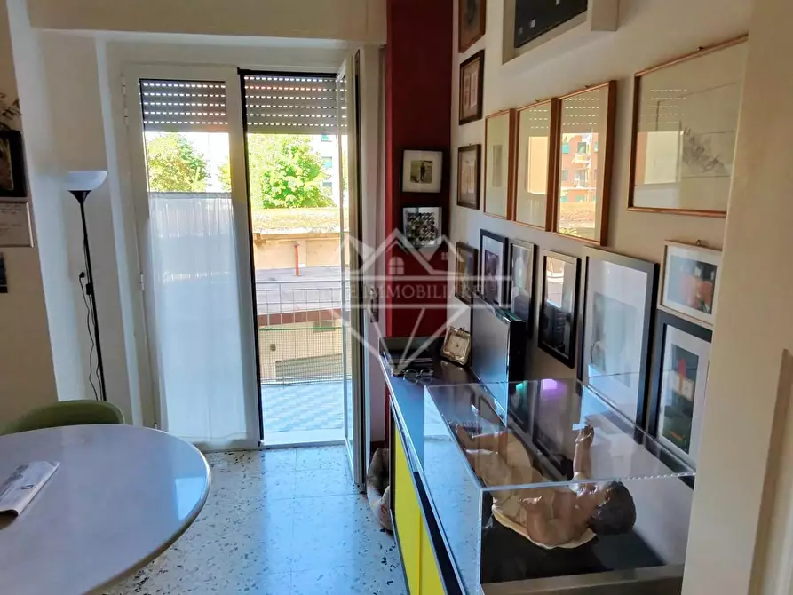 Immagine 13 di Appartamento in vendita  a Massa