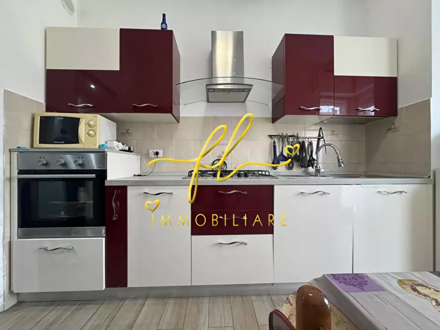 Immagine 11 di Appartamento in vendita  a Livorno