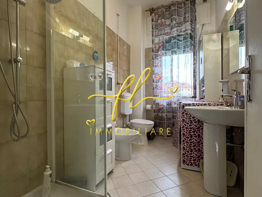 Immagine 28 di Appartamento in vendita  a Livorno