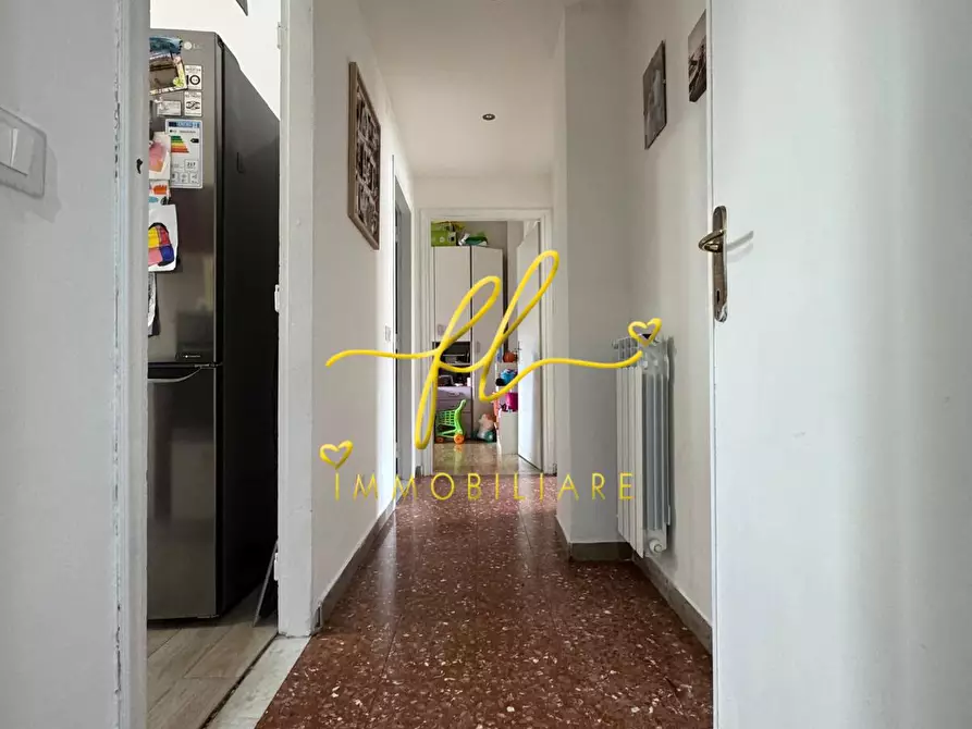 Immagine 17 di Appartamento in vendita  a Livorno