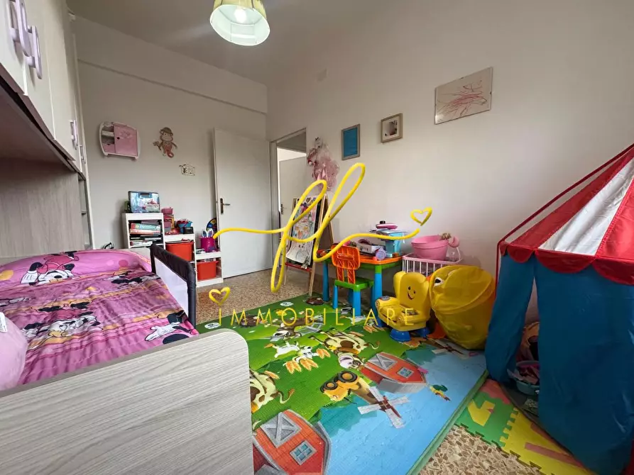 Immagine 23 di Appartamento in vendita  a Livorno