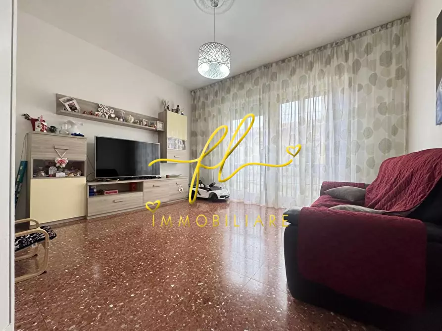 Immagine 4 di Appartamento in vendita  a Livorno