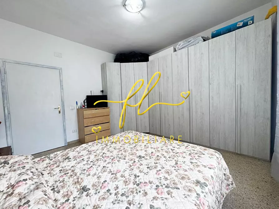 Immagine 18 di Appartamento in vendita  a Livorno