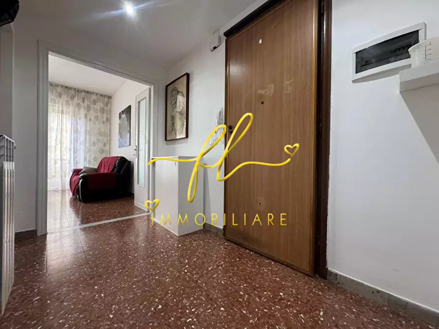 Immagine 6 di Appartamento in vendita  a Livorno