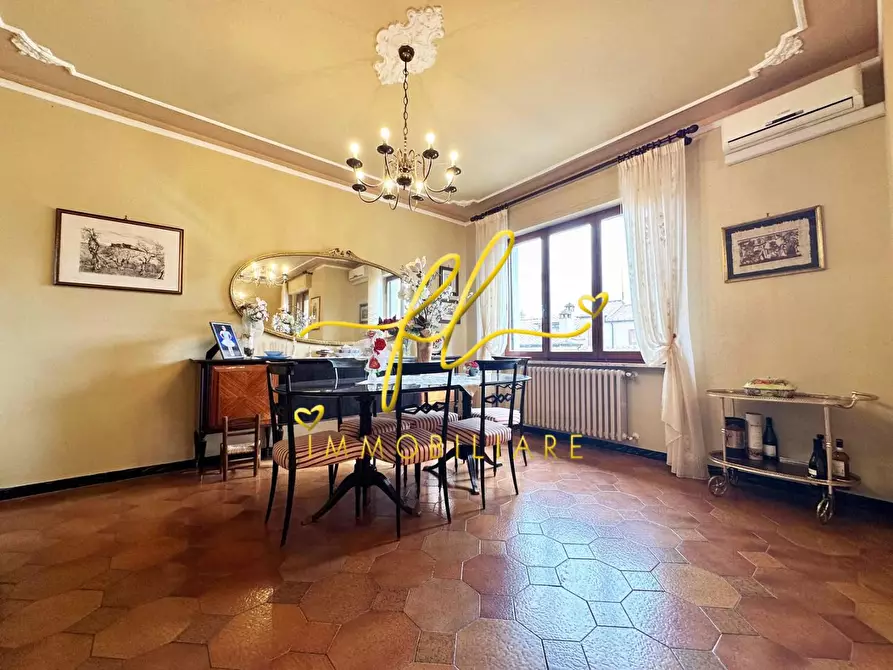 Immagine 2 di Appartamento in vendita  a Volterra