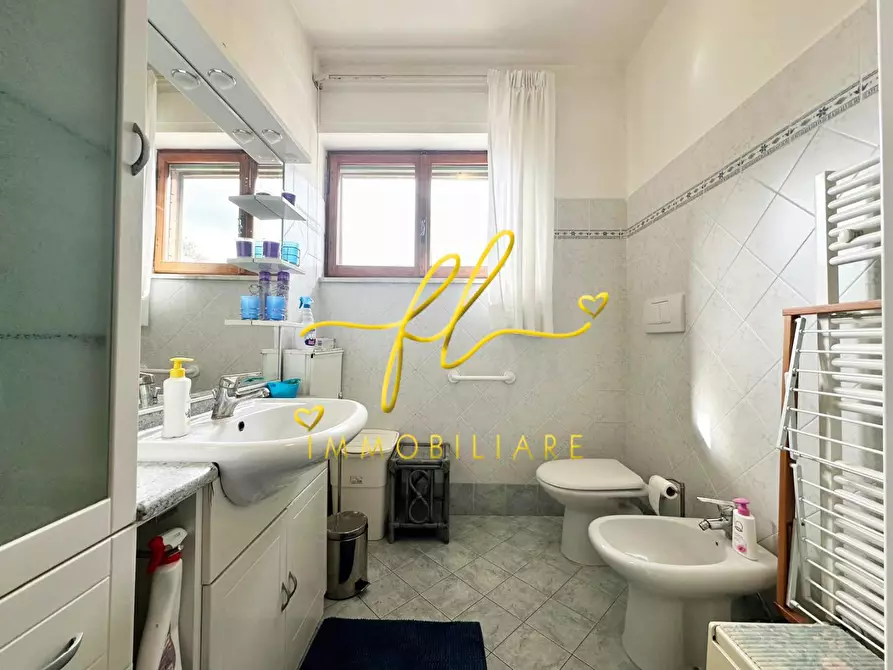 Immagine 26 di Appartamento in vendita  a Volterra