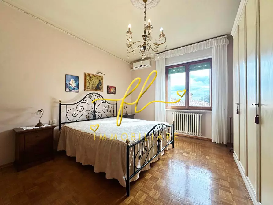 Immagine 14 di Appartamento in vendita  a Volterra