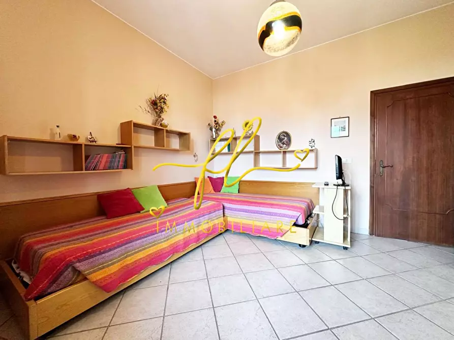 Immagine 18 di Appartamento in vendita  a Volterra