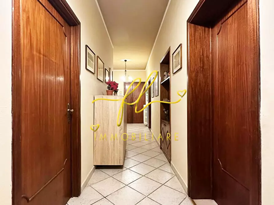 Immagine 12 di Appartamento in vendita  a Volterra