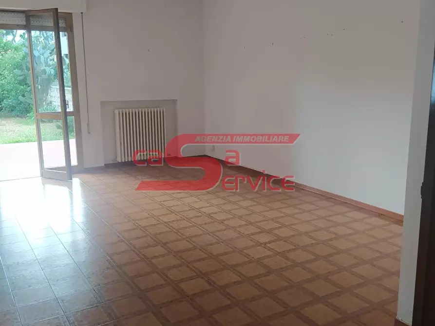 Immagine 12 di Appartamento in vendita  a Montecatini Terme