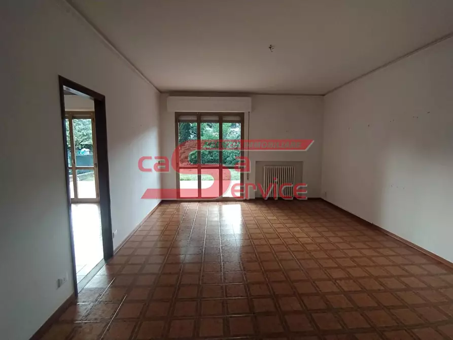 Immagine 9 di Appartamento in vendita  a Montecatini Terme