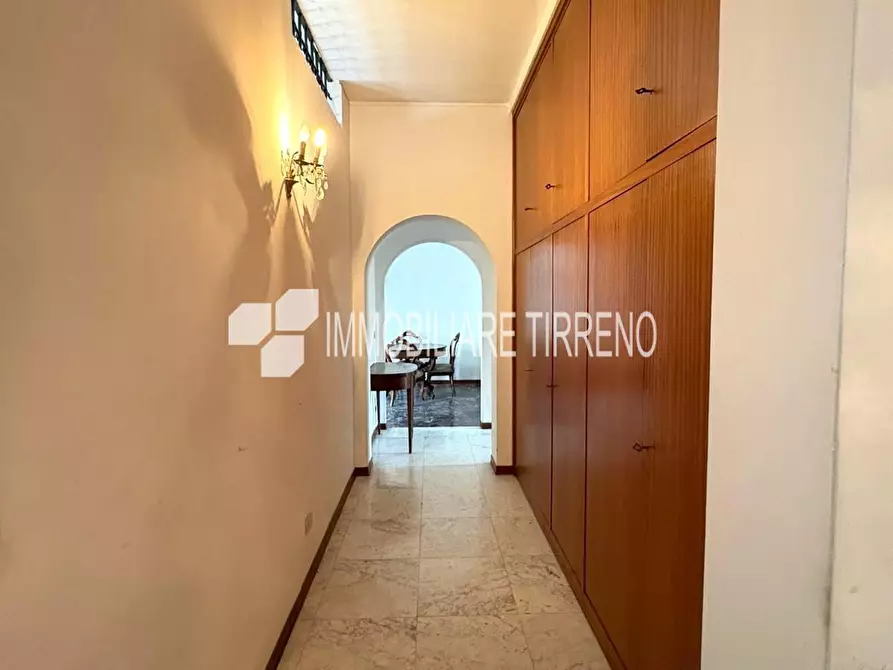 Immagine 6 di Appartamento in vendita  a Massa