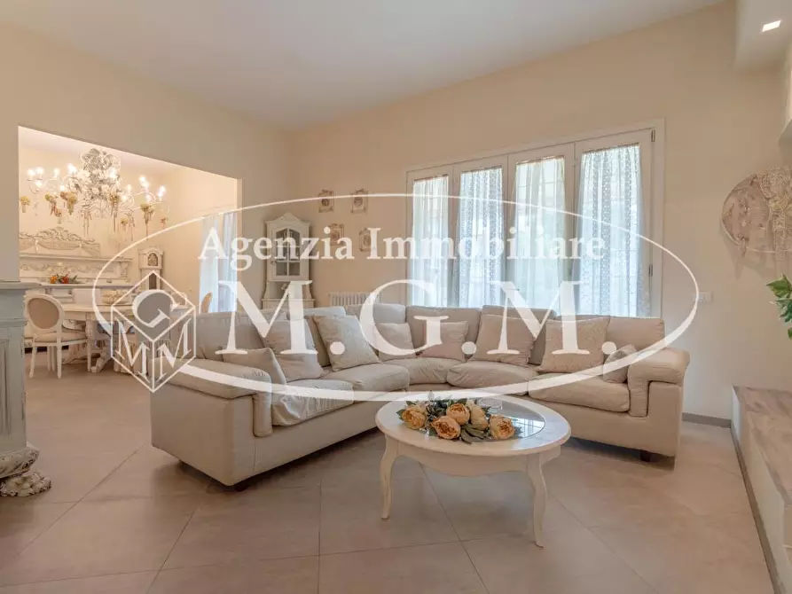 Immagine 1 di Casa semindipendente in vendita  a Ponsacco