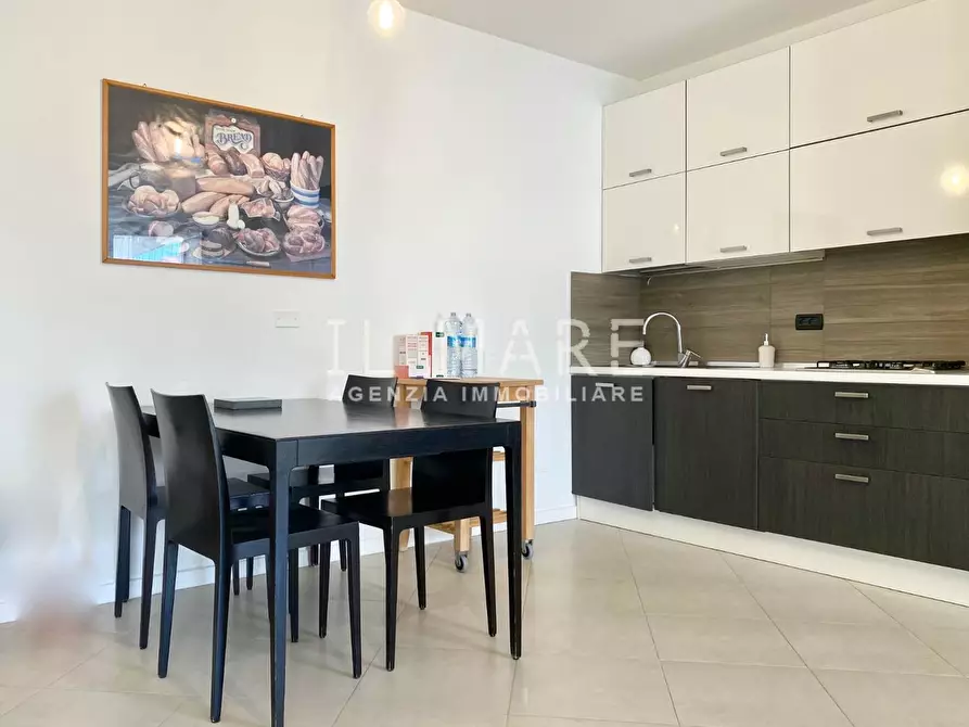 Immagine 5 di Appartamento in vendita  a Massa