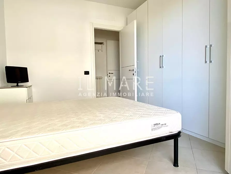 Immagine 14 di Appartamento in vendita  a Massa