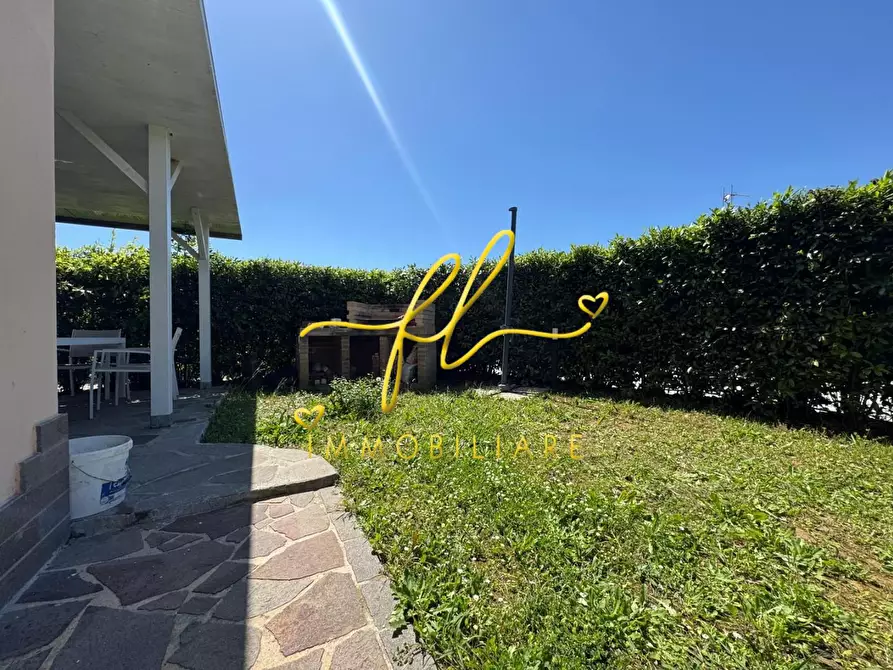 Immagine 26 di Appartamento in vendita  a Rosignano Marittimo