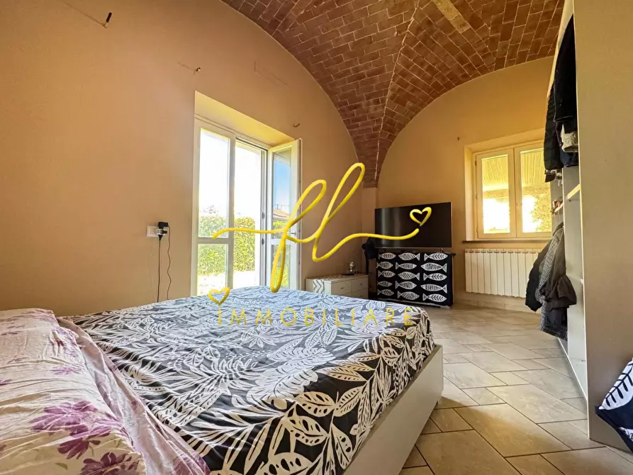 Immagine 15 di Appartamento in vendita  a Rosignano Marittimo