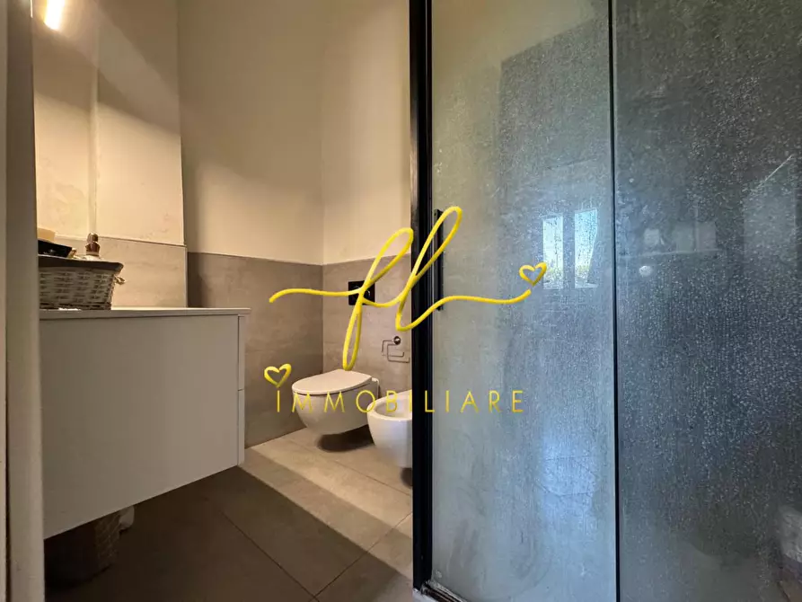 Immagine 17 di Appartamento in vendita  a Rosignano Marittimo