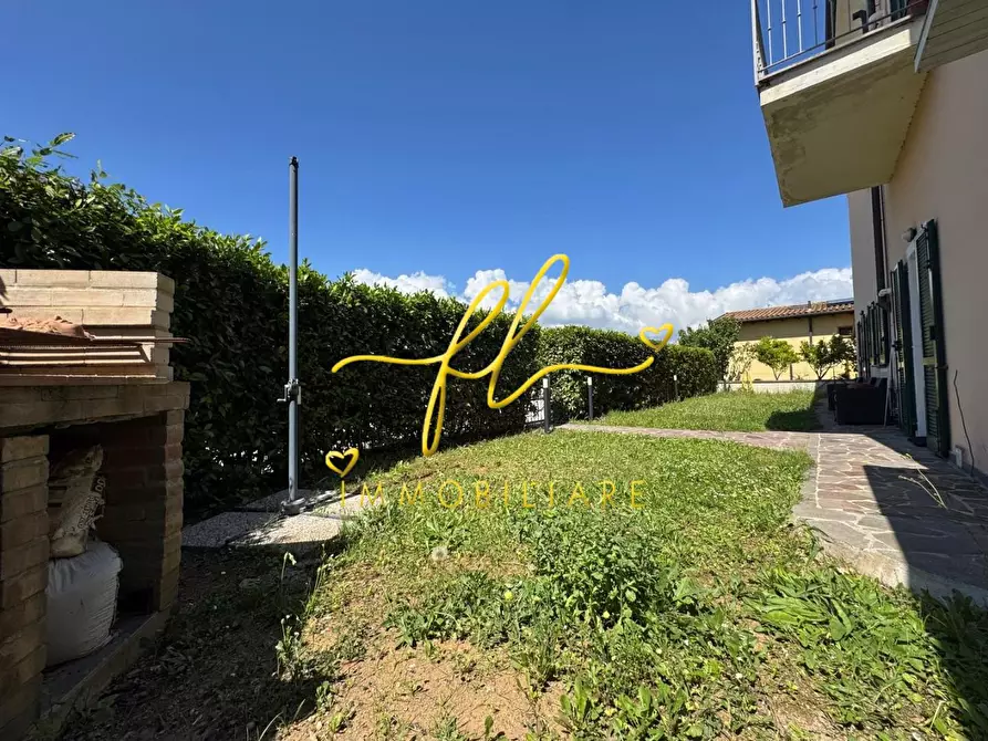 Immagine 29 di Appartamento in vendita  a Rosignano Marittimo