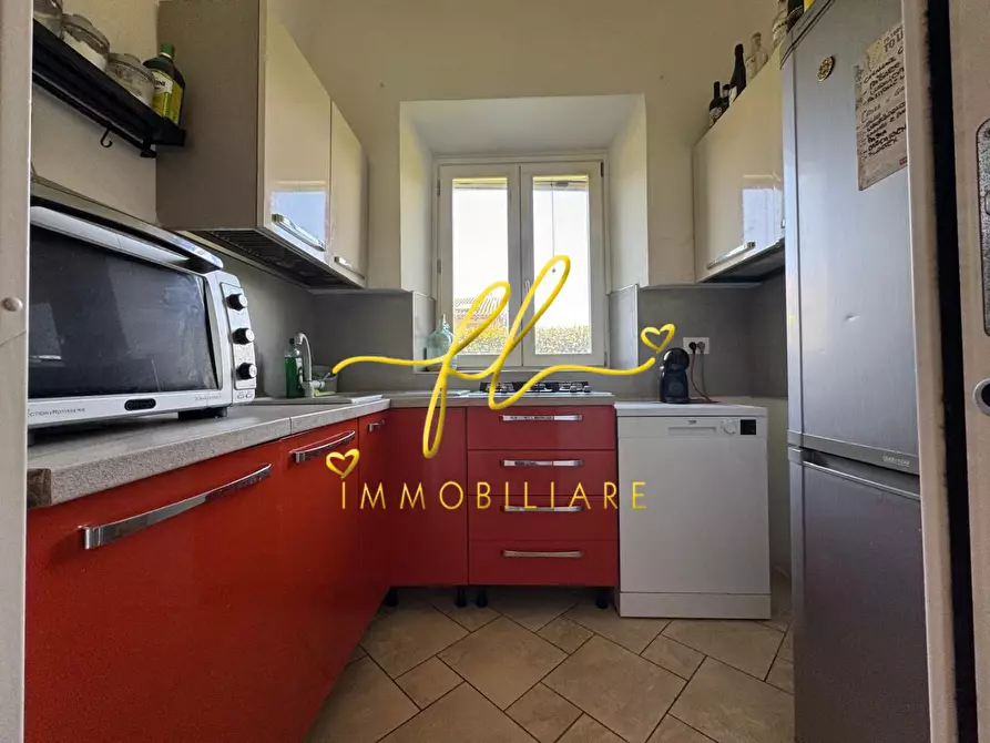 Immagine 9 di Appartamento in vendita  a Rosignano Marittimo