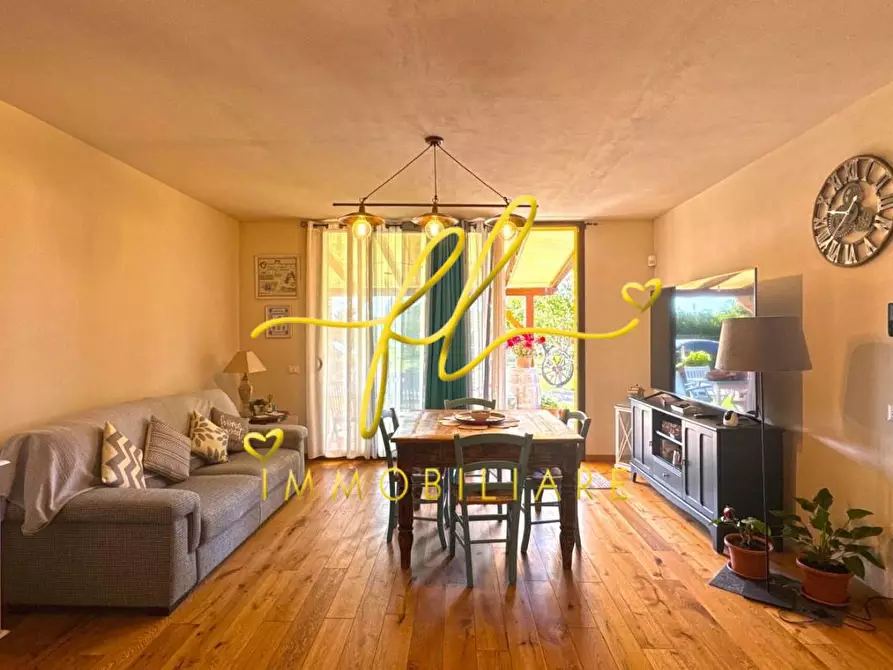 Immagine 9 di Casa bifamiliare in vendita  a Campiglia Marittima