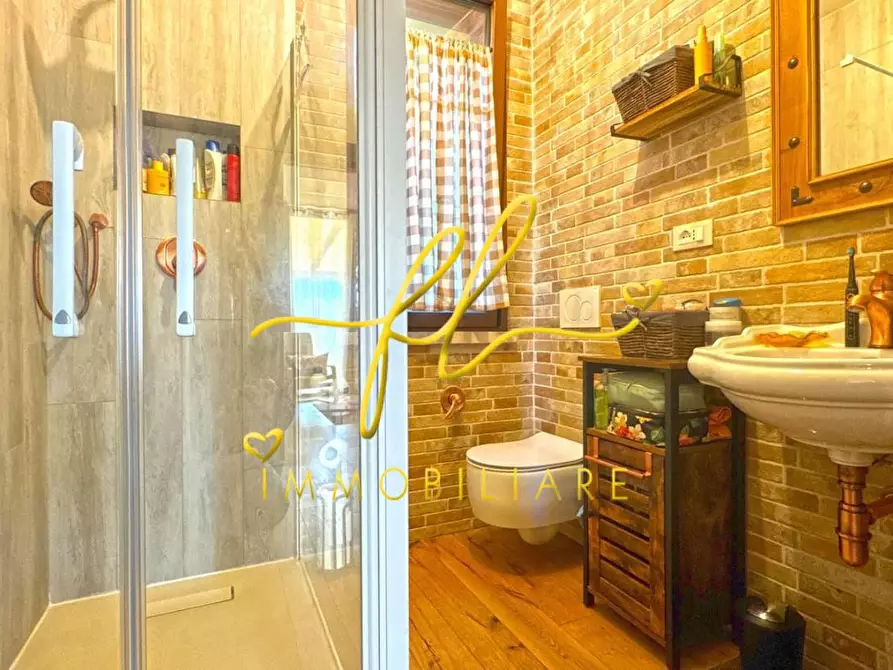 Immagine 15 di Casa bifamiliare in vendita  a Campiglia Marittima