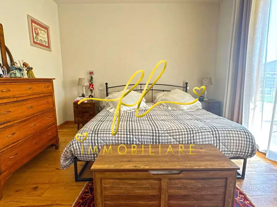 Immagine 11 di Casa bifamiliare in vendita  a Campiglia Marittima