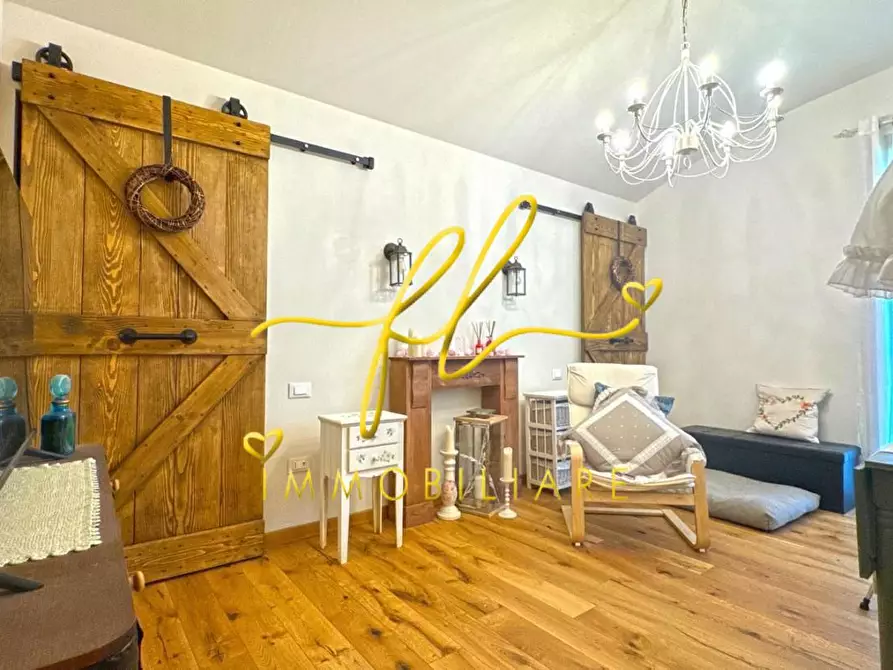 Immagine 18 di Casa bifamiliare in vendita  a Campiglia Marittima