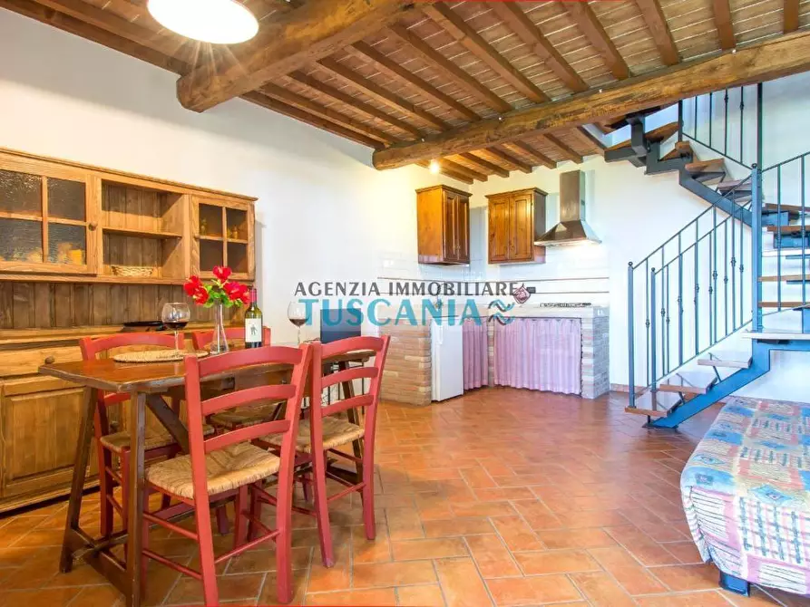 Immagine 3 di Appartamento in vendita  a Cecina