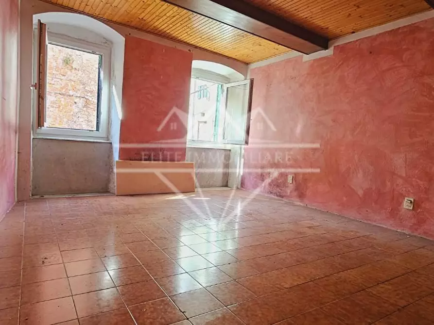 appartamento in vendita a Carrara in zona Gragnana