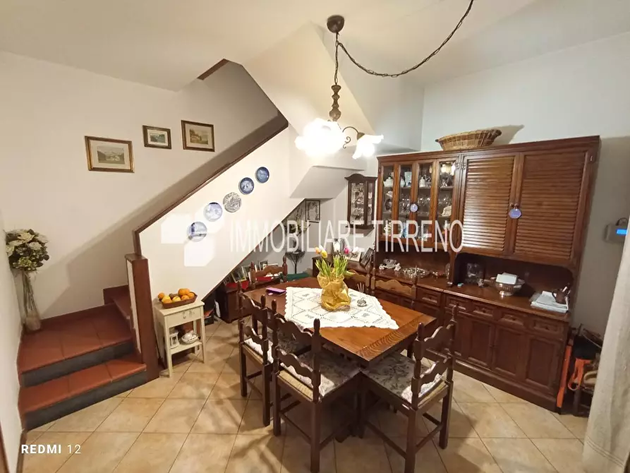 Immagine 5 di Villetta a schiera in vendita  a Massa