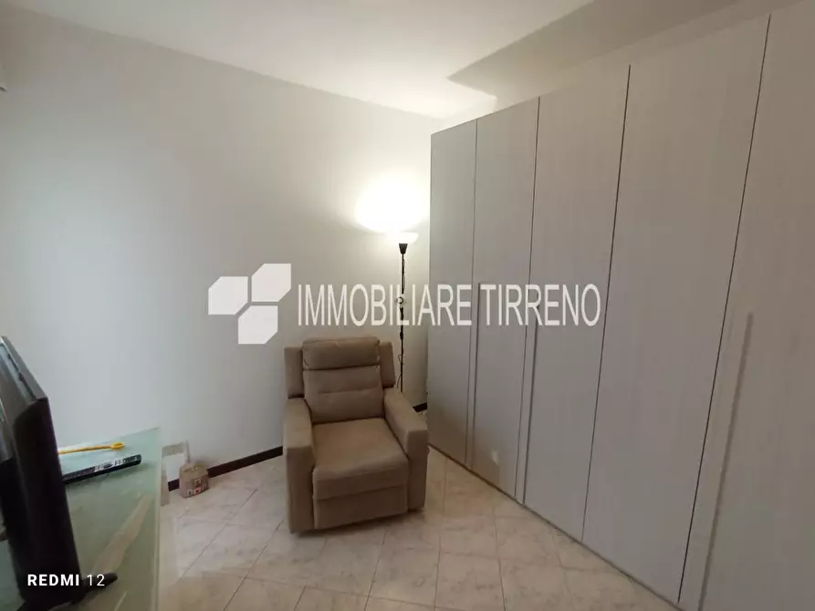 Immagine 24 di Villetta a schiera in vendita  a Massa