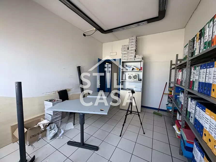 Immagine 16 di Capannone industriale in vendita  a Altopascio