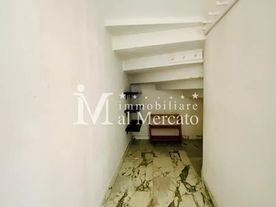 Immagine 35 di Porzione di casa in vendita  a Viareggio