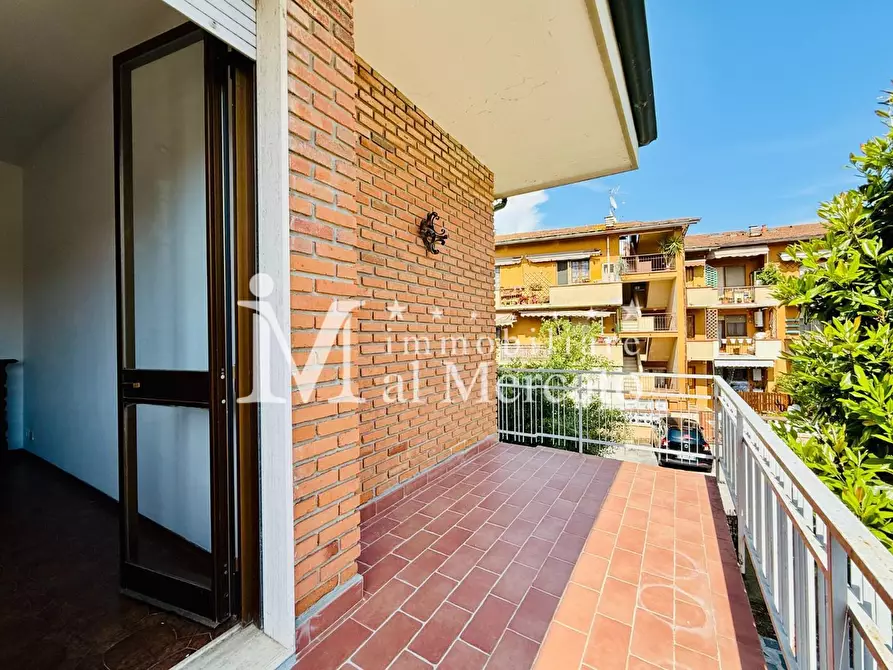 Immagine 25 di Porzione di casa in vendita  a Viareggio