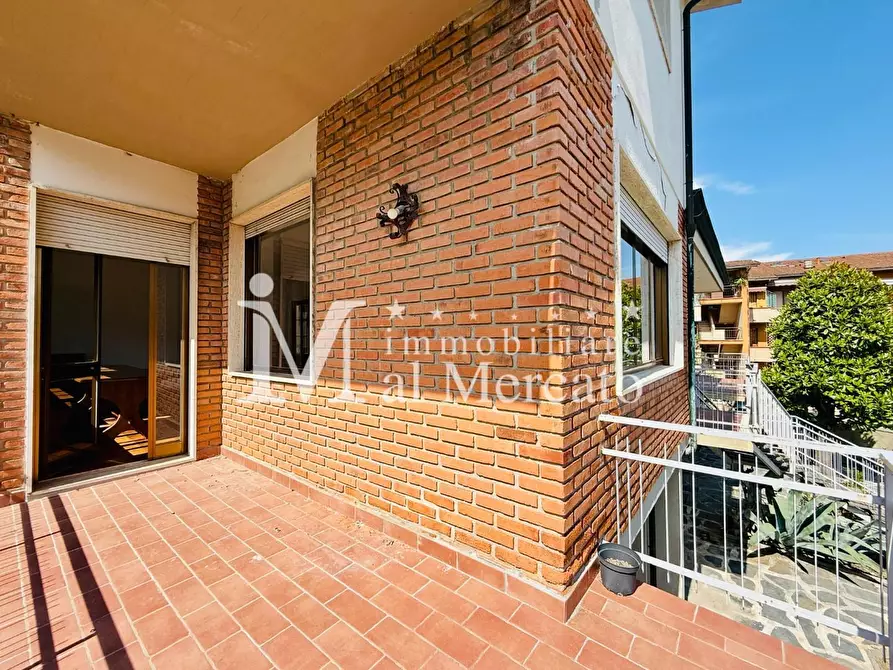 Immagine 20 di Porzione di casa in vendita  a Viareggio