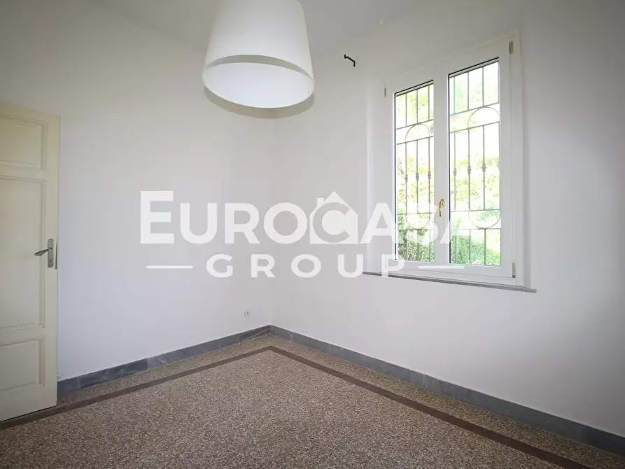 Immagine 20 di Appartamento in vendita  a Lucca