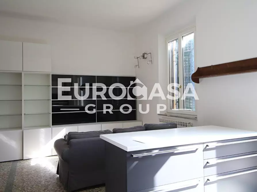 Immagine 9 di Appartamento in vendita  a Lucca