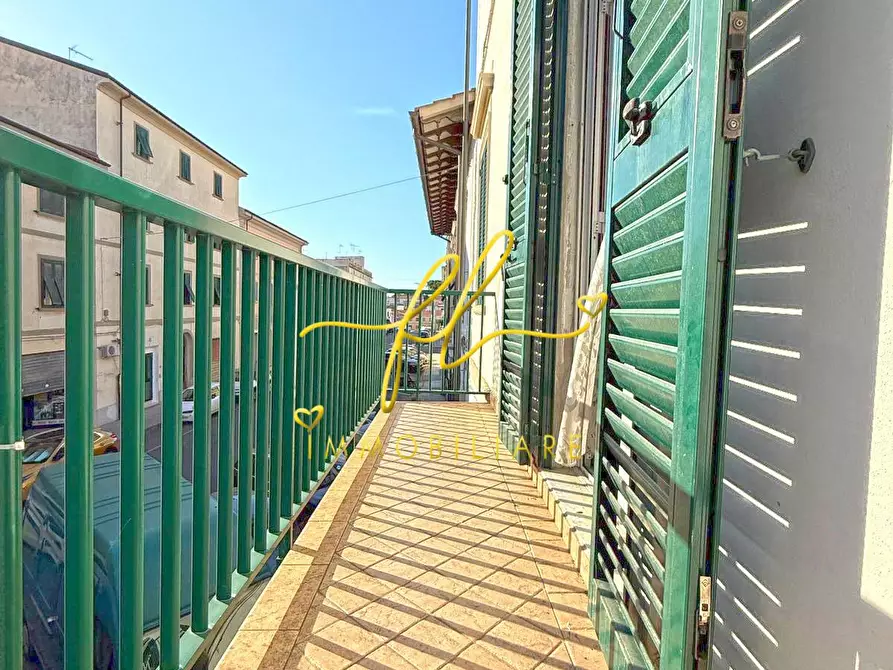 Immagine 27 di Appartamento in vendita  a Cecina