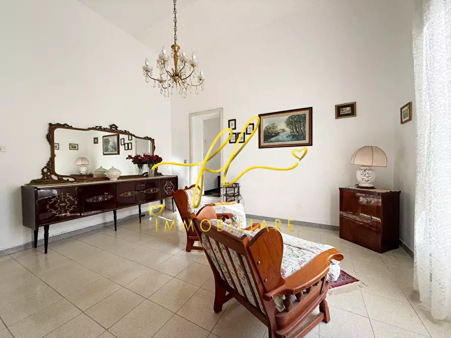 Immagine 8 di Appartamento in vendita  a Cecina