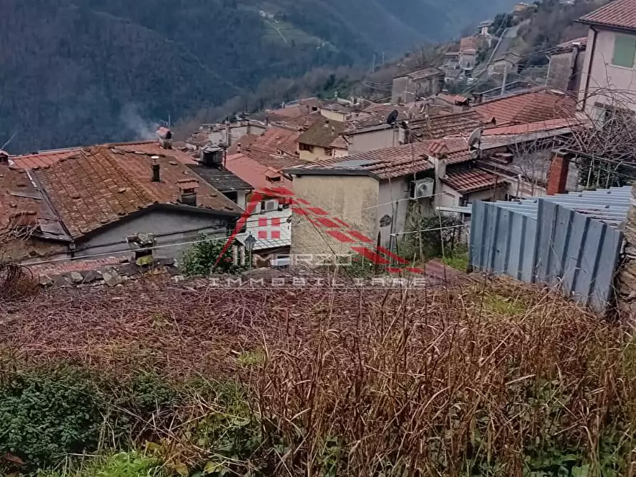 Immagine 20 di Porzione di casa in vendita  a Seravezza
