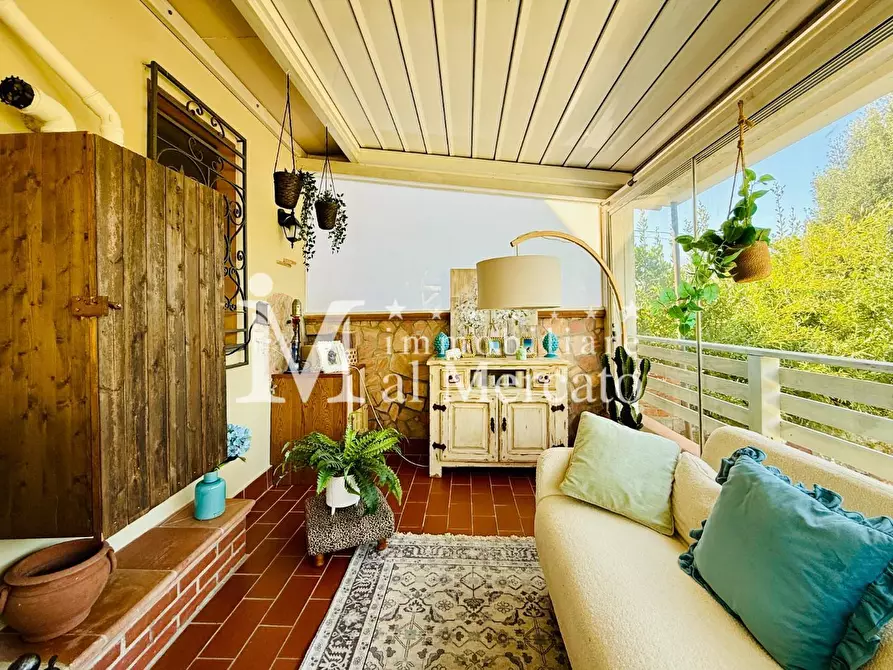 Immagine 31 di Rustico / casale in vendita  a Camaiore