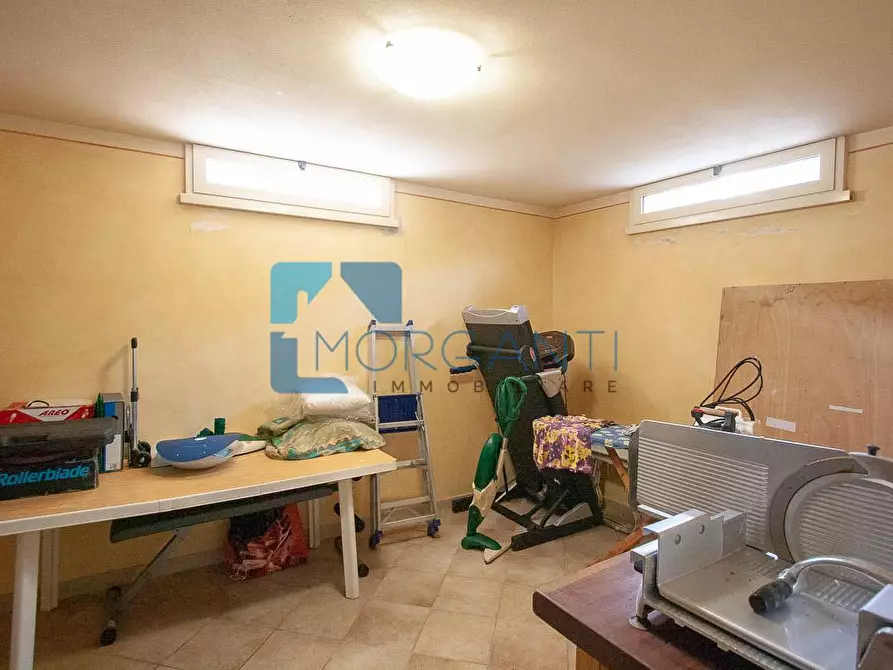 Immagine 22 di Villa in vendita  a Pietrasanta