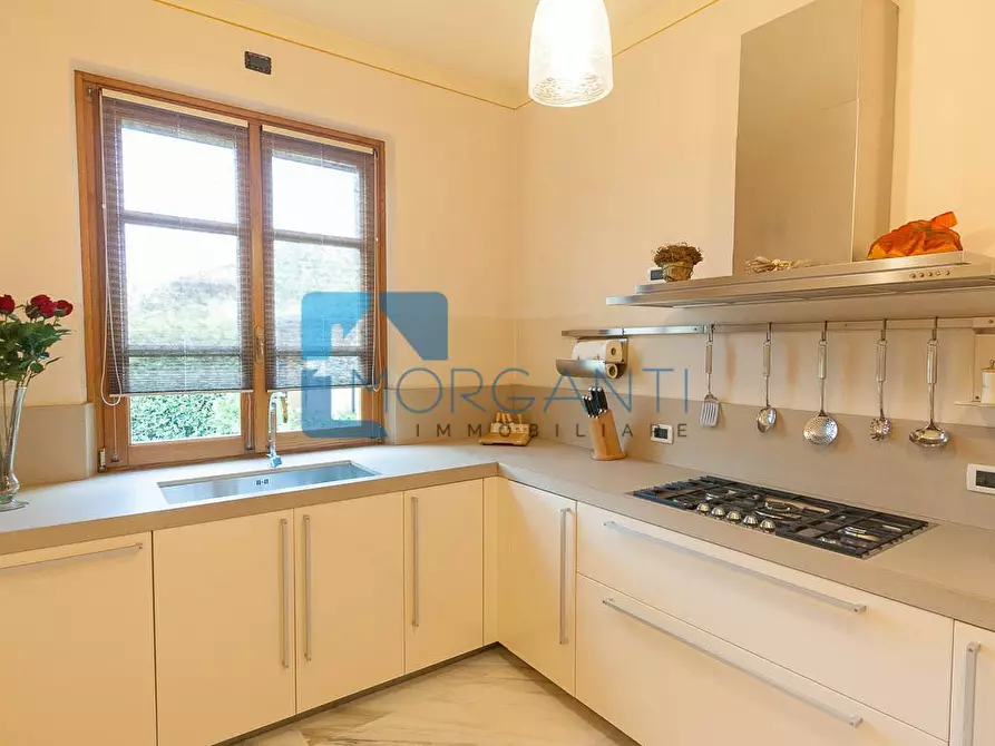 Immagine 13 di Villa in vendita  a Pietrasanta